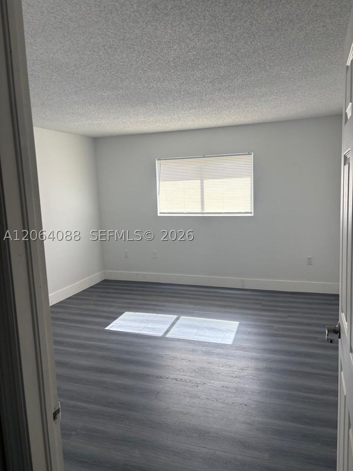 14931 Sw 82nd Ter #4-206 - Photo 6 of 10