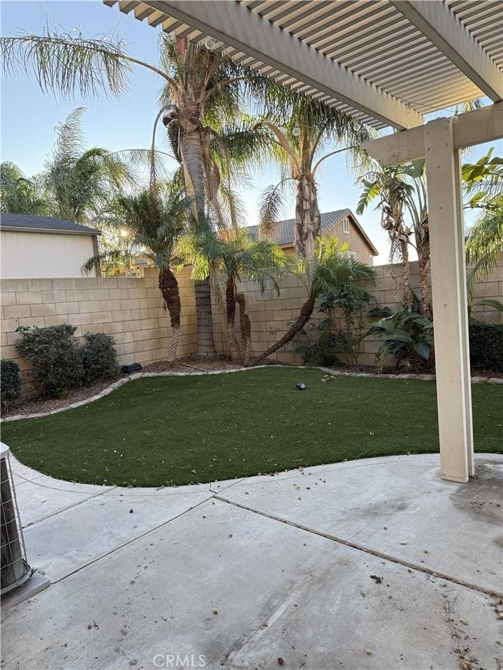 15467 Spruce Tree Way - Photo 5 of 5