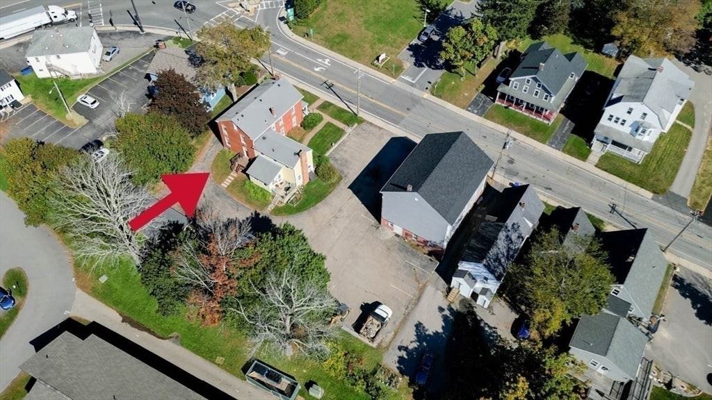 8 Pleasant St - Photo 7 of 8