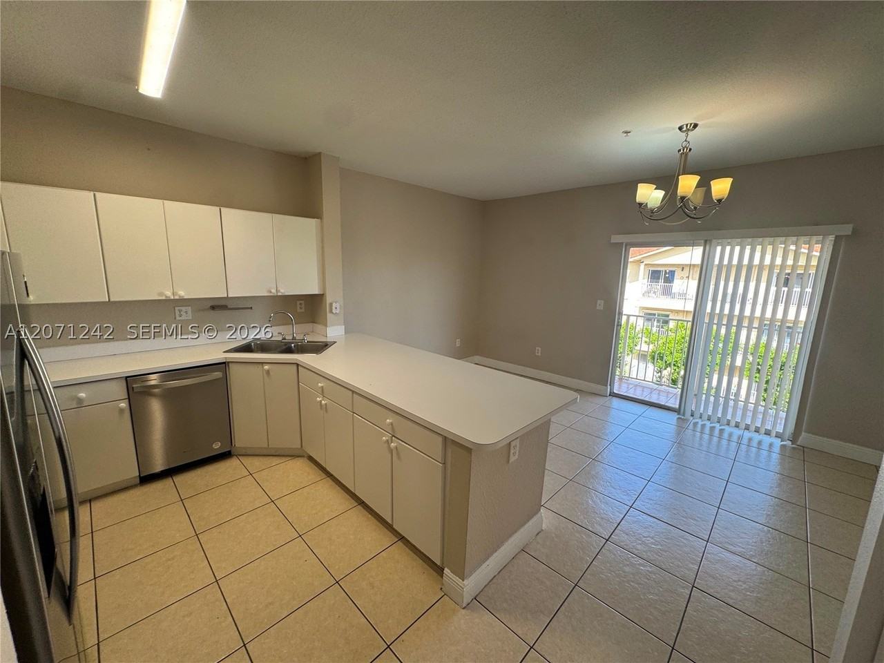 6940 Nw 179th St #404-7 - Photo 5 of 29