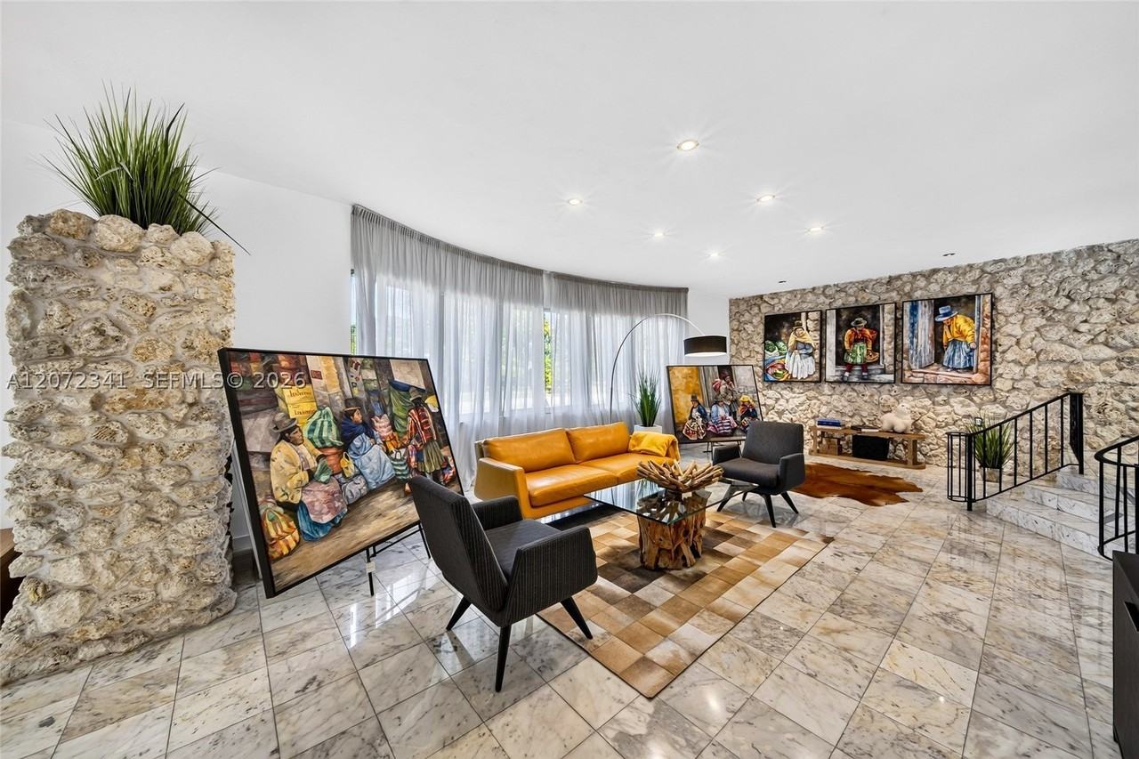 12555 Sw 69th Ct - Photo 2 of 50