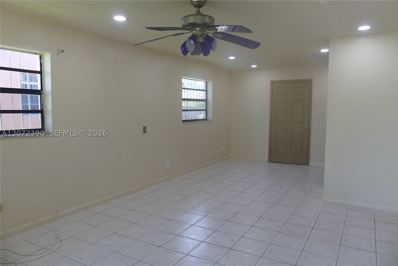 8130 Nw 14th Ct - Photo 2 of 22