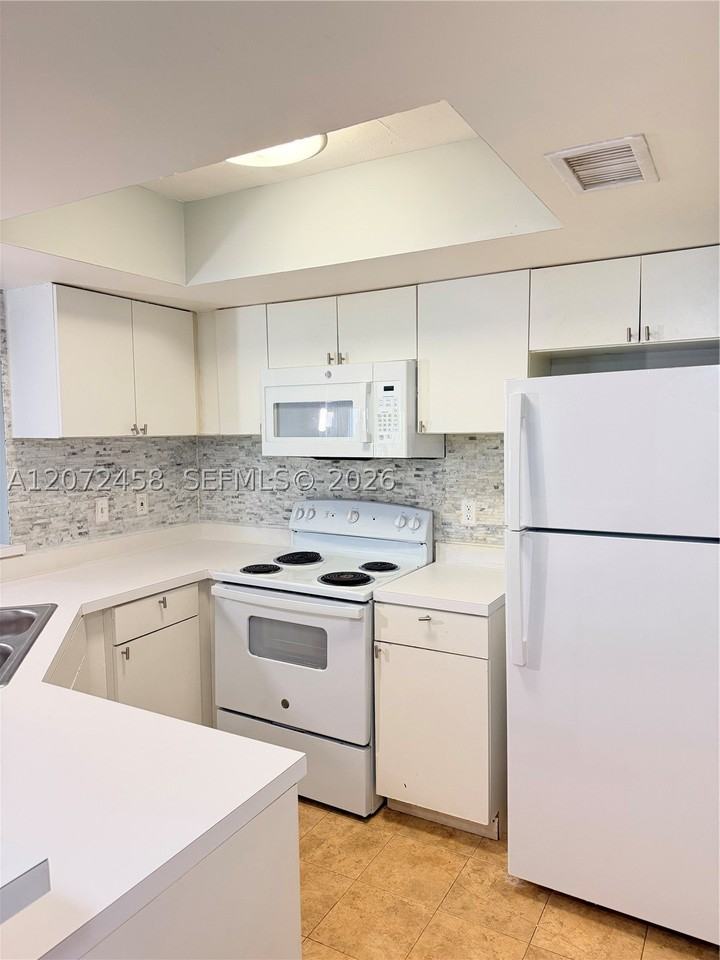 9250 W Atlantic Blvd #936 - Photo 5 of 9