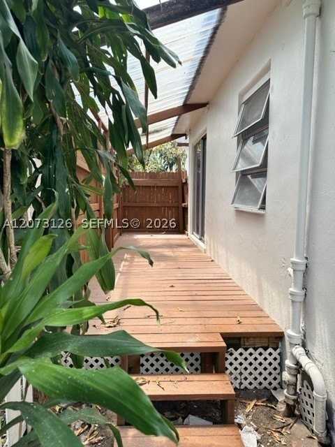 42 Se 10th Ter #3 - Photo 2 of 9
