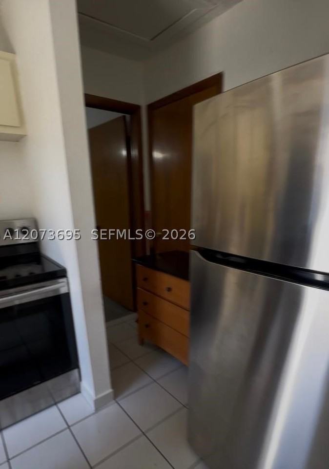 5530 E 6th Ave #101 - Photo 6 of 12
