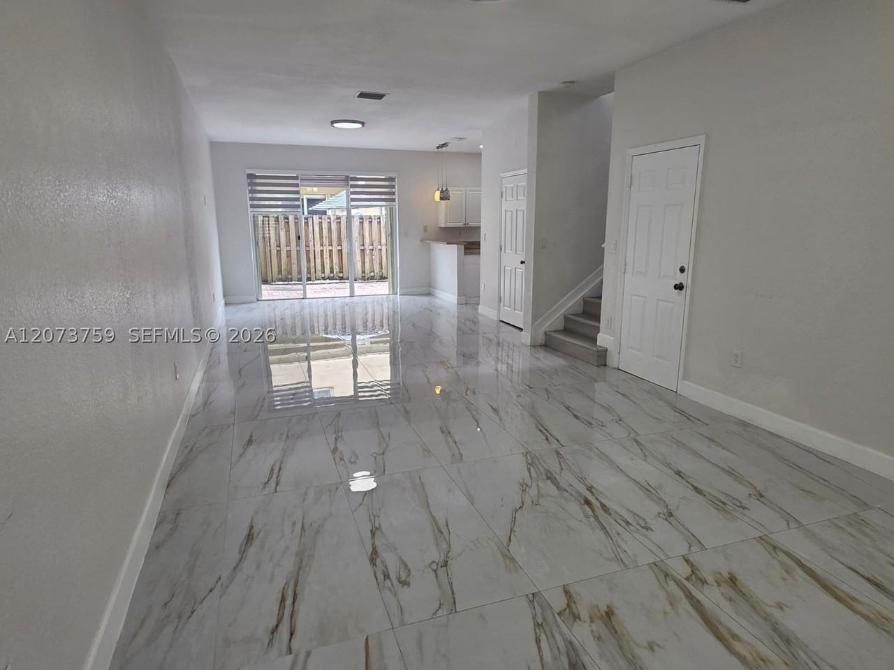 12822 Sw 135th St #12822 - Photo 7 of 30