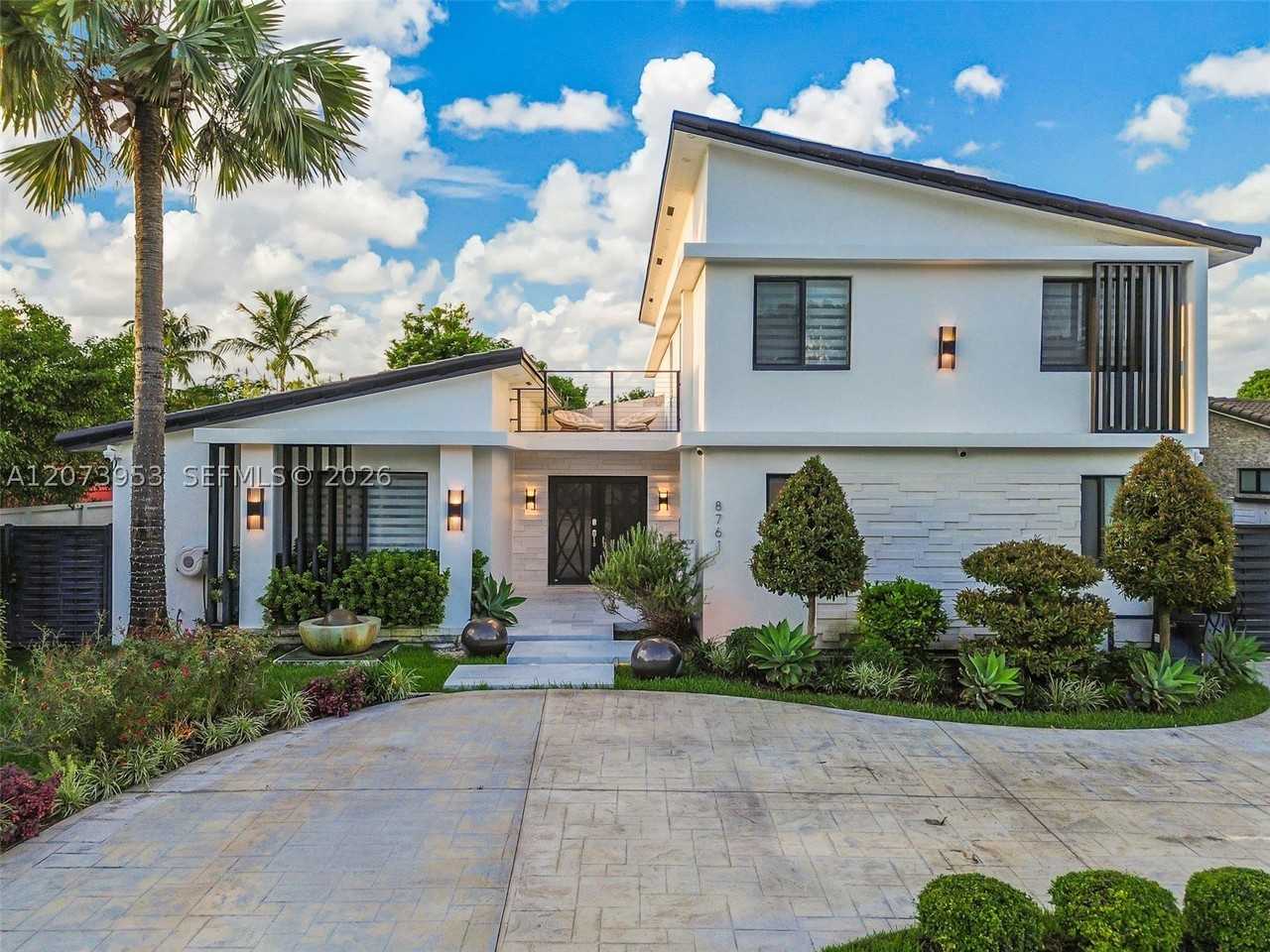 8761 Sw 56th St - Photo 7 of 50