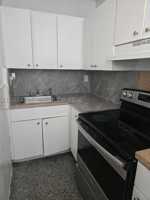 featured image of 250 Sw 11th Ave #4
