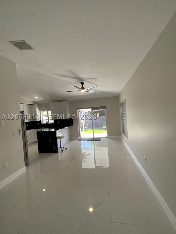 30162 Sw 159th Ave - Photo 6 of 44