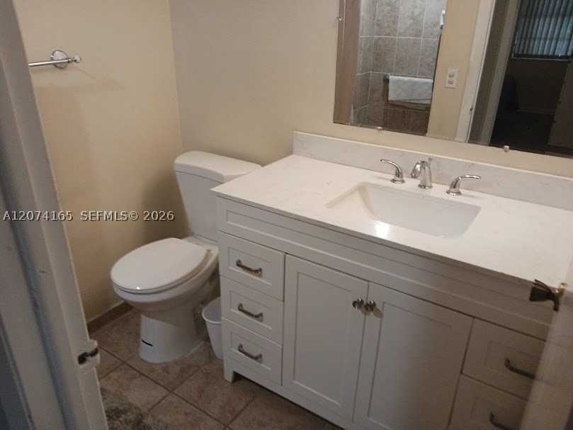 520 Capri K #520 - Photo 3 of 11