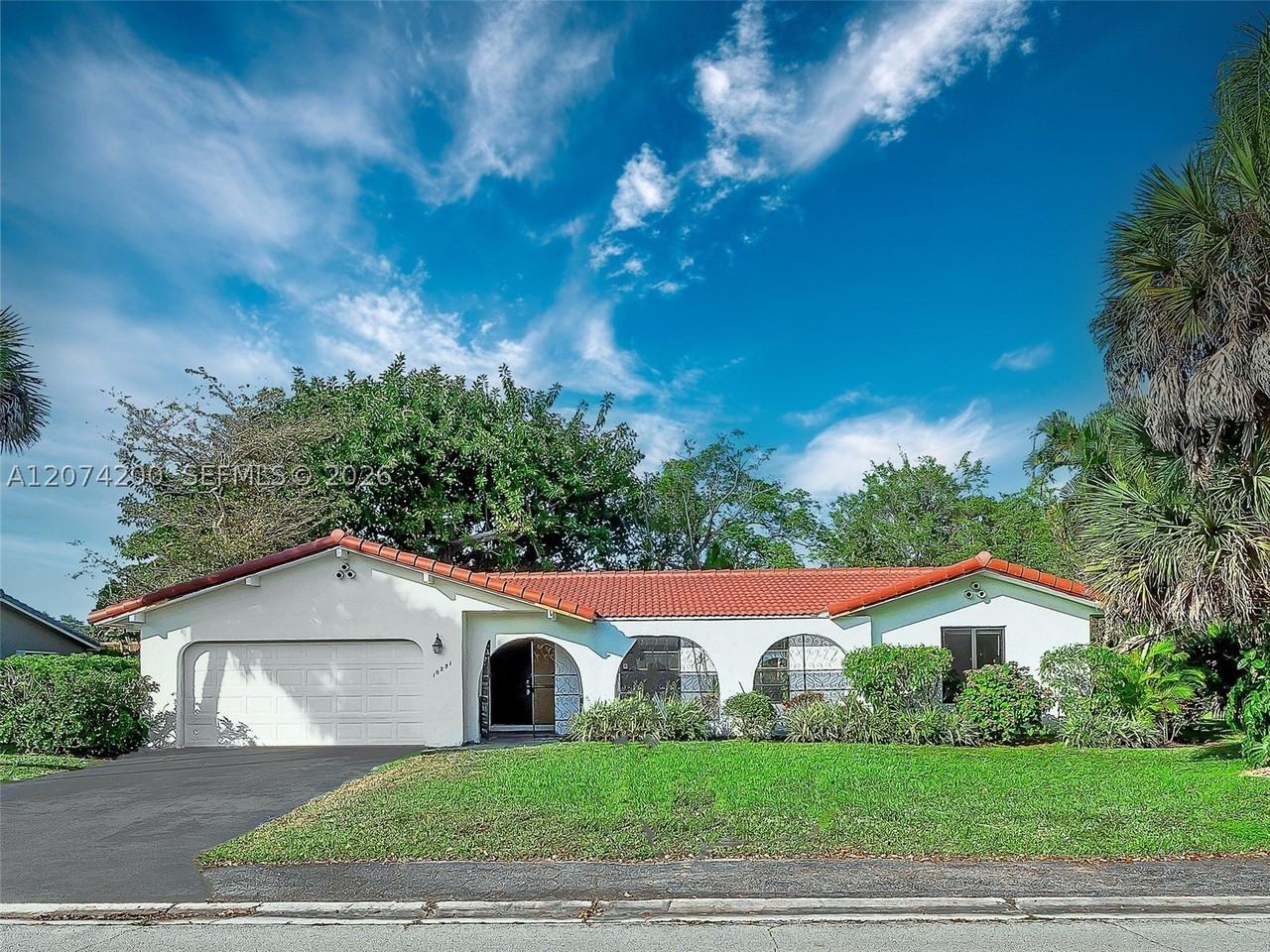10251 Nw 39th Ct - Photo 7 of 50