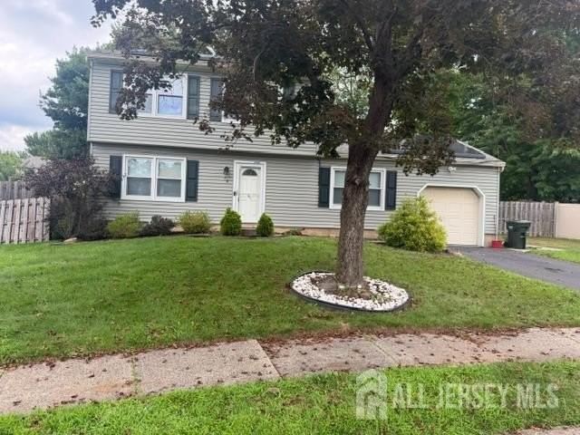 16 Wakefield Dr - Photo 2 of 26