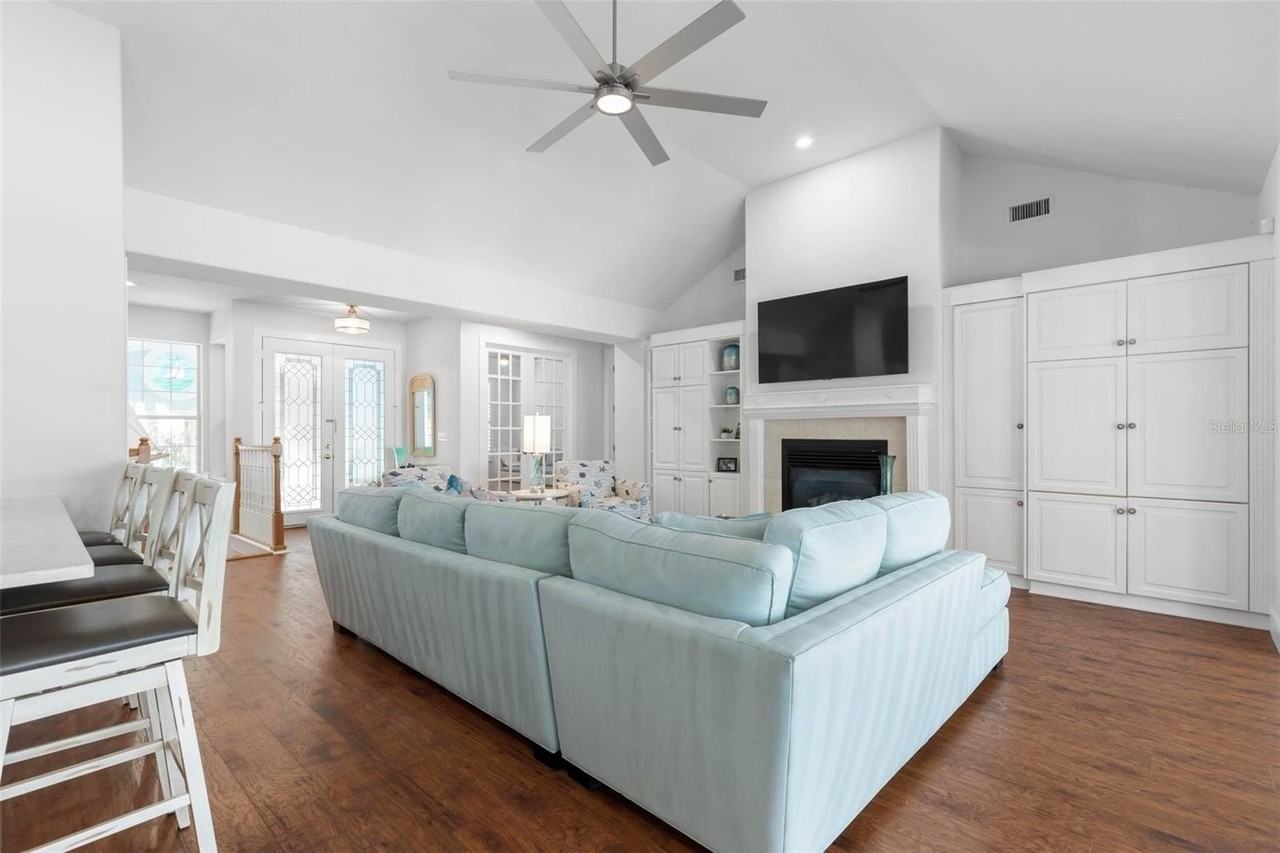 5594 N Ocean Shore Blvd - Photo 7 of 50