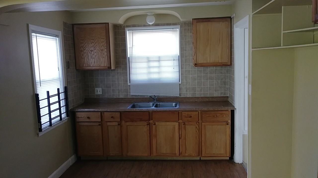 19977 Snowden St #1 - Photo 2 of 28