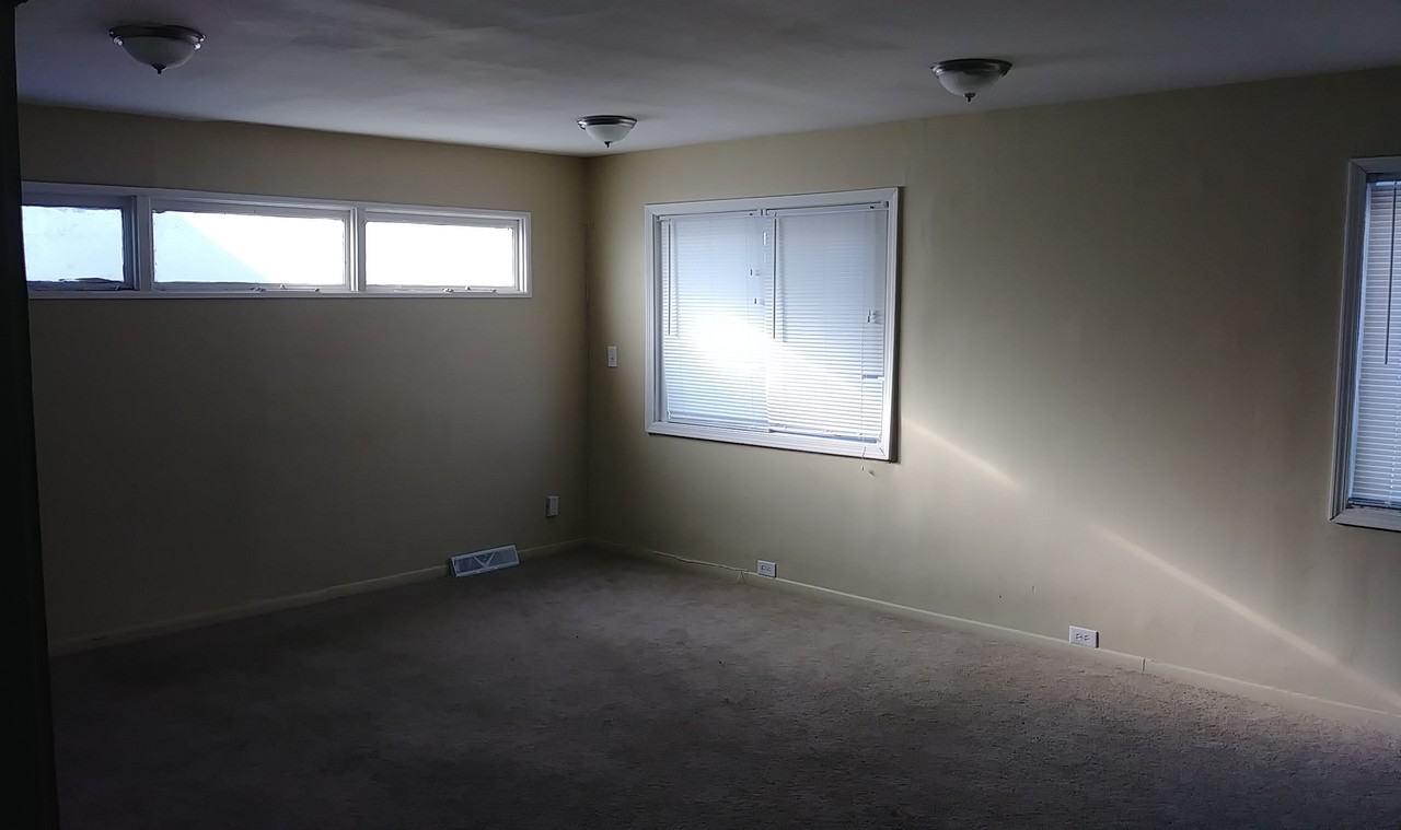 19977 Snowden St #1 - Photo 3 of 28