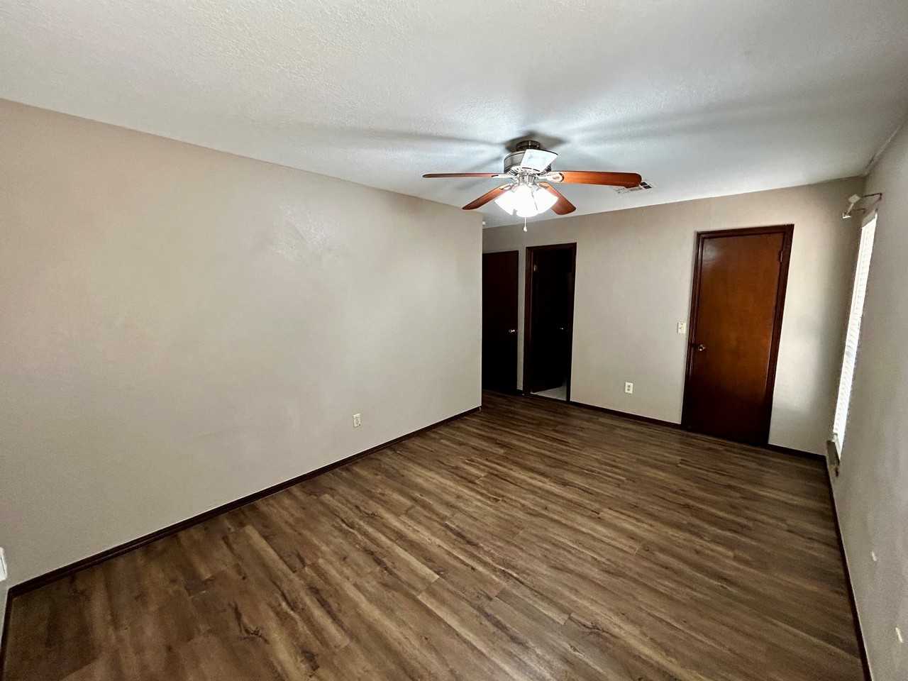 138 Barrett Pl #1 - Photo 7 of 12