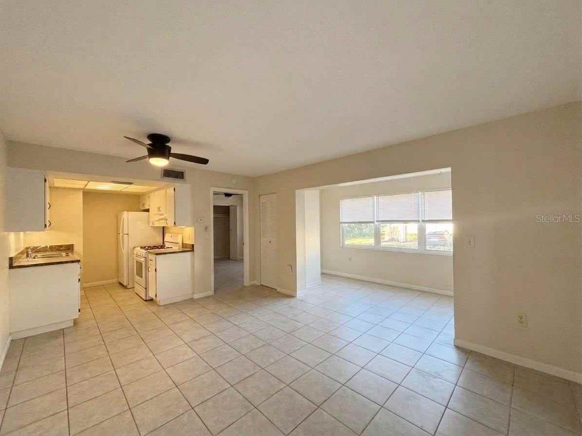 1103 Cypress Gardens Blvd #30 - Photo 3 of 11