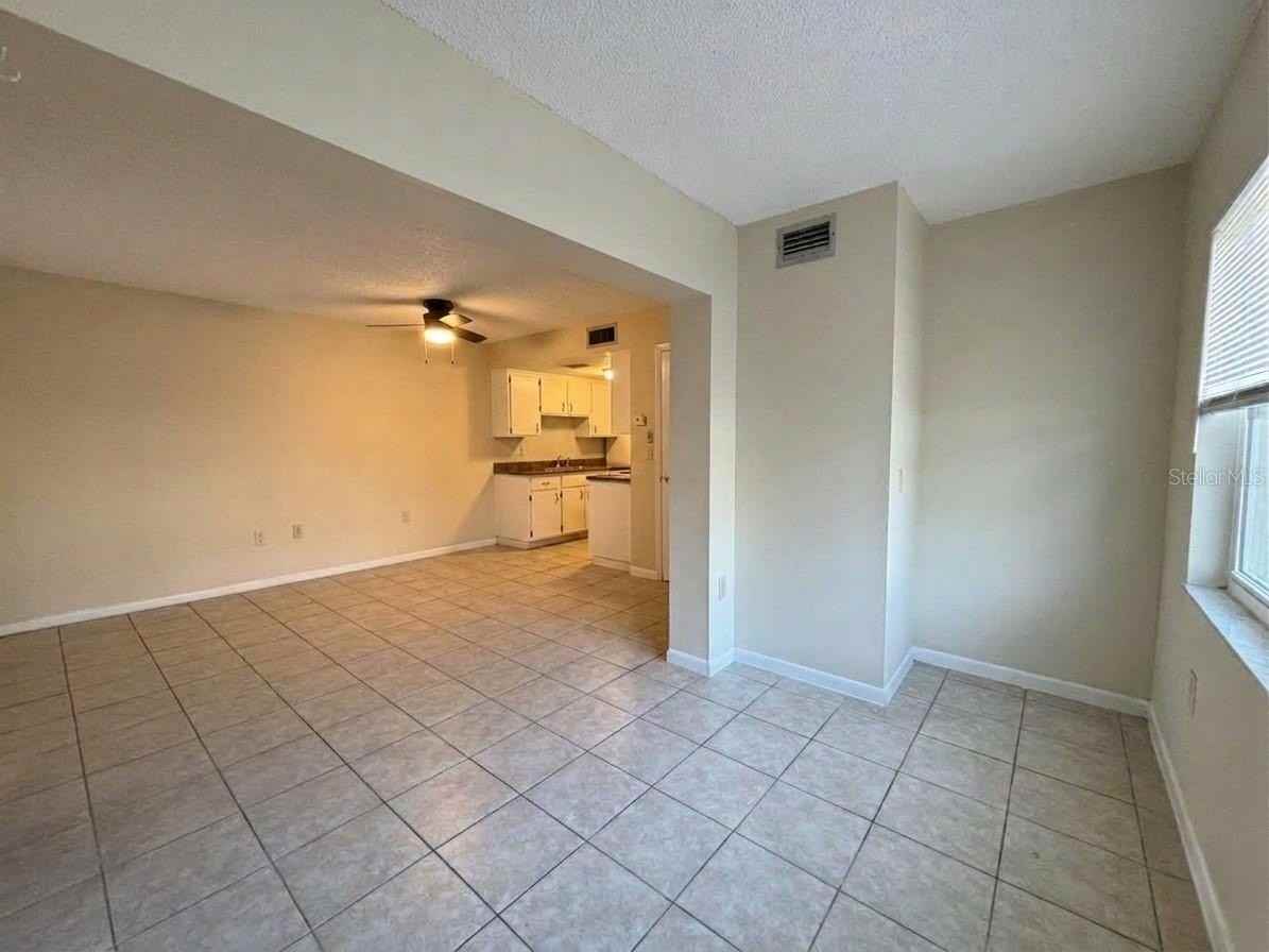 1103 Cypress Gardens Blvd #30 - Photo 6 of 11