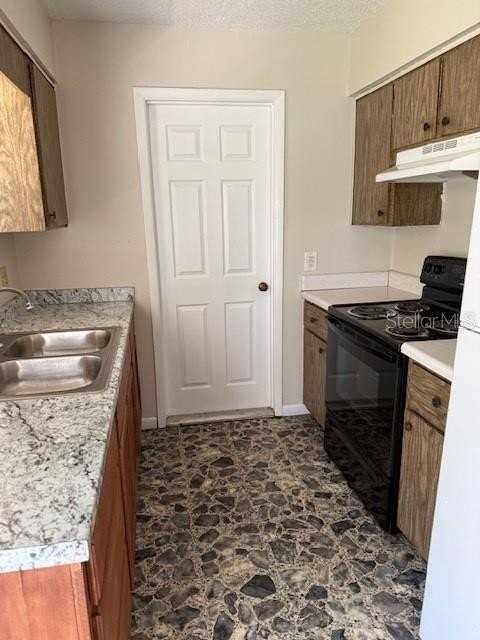 217 Aldo Dr - Photo 5 of 15