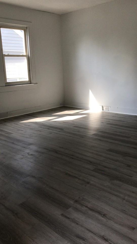 420 Macon St #A - Photo 3 of 16