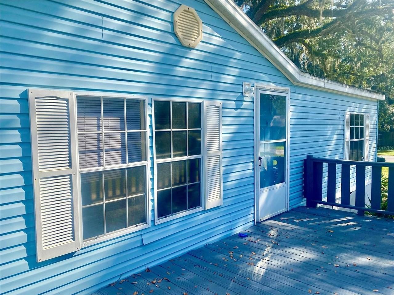 9220 Dan Lynn St - Photo 2 of 27