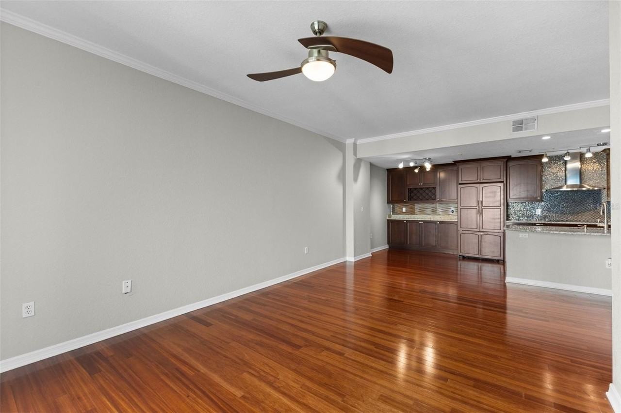 700 S Harbour Island Blvd #421 - Photo 7 of 28