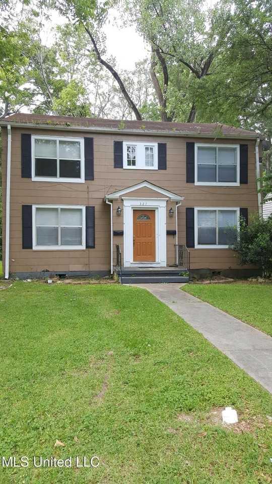 327 Decelle St Lot A