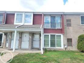 203 Sunset Ln - Photo 1 of 1