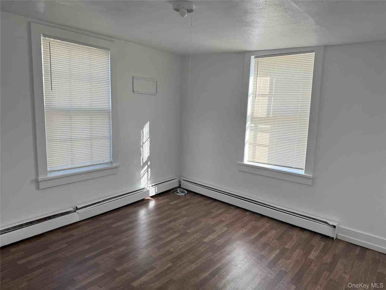6 Glenmere Ave #1 - Photo 4 of 9