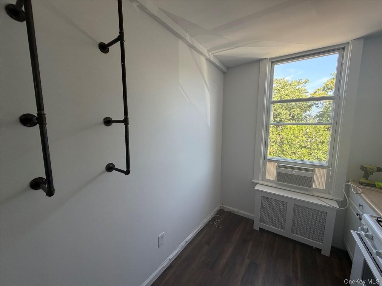 37 E Main St #201 - Photo 4 of 7