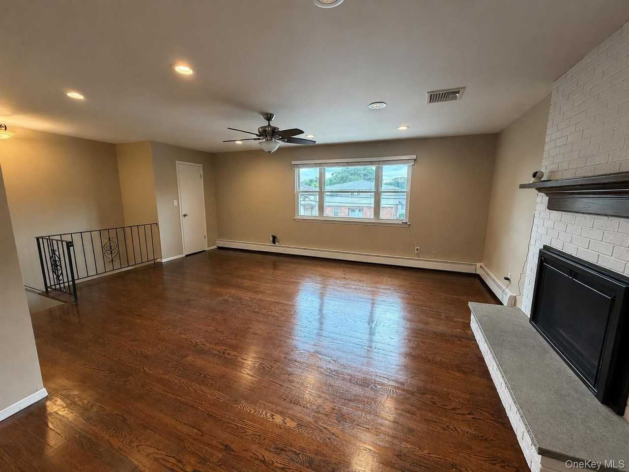 40 Edgewood Rd #2ndFLUNIT2 - Photo 3 of 13