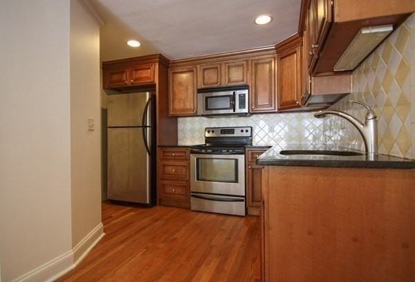 14 Wampus Ave #21 - Photo 4 of 17