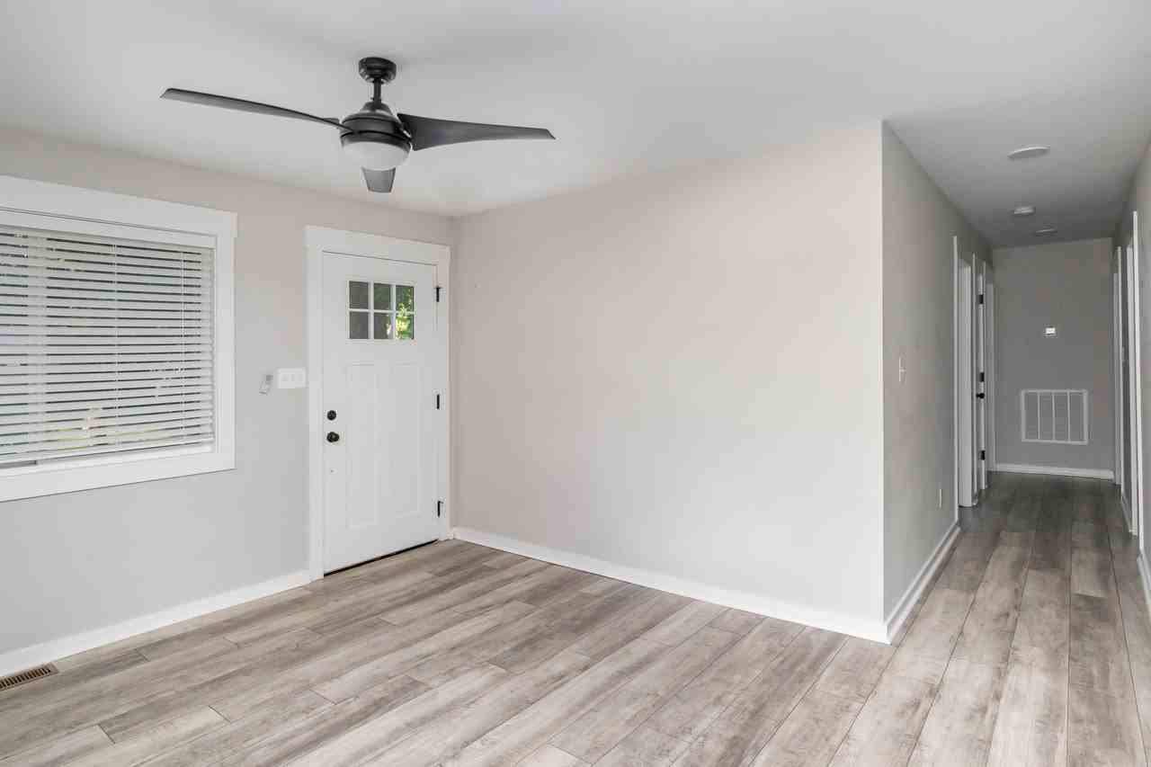 312 Glenrock Dr #1 - Photo 4 of 15