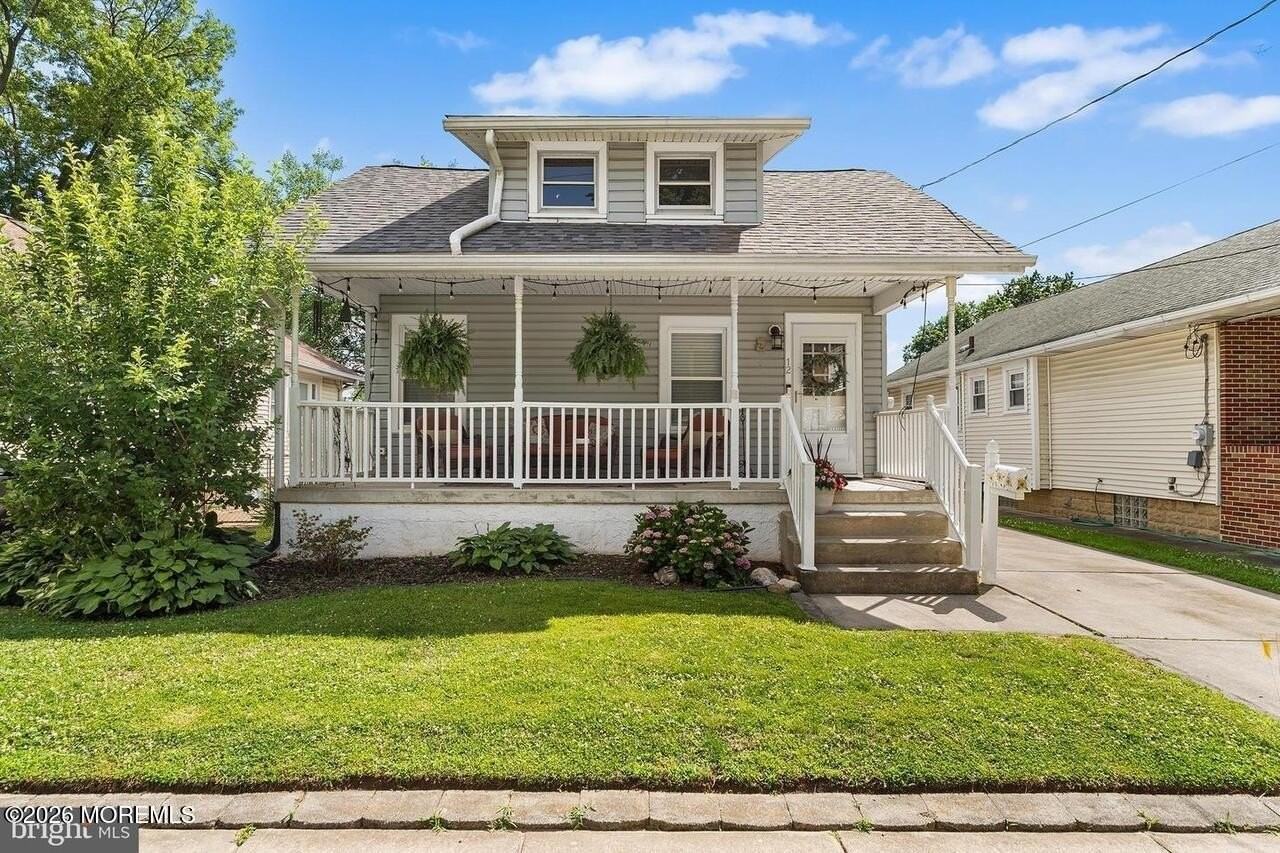 12 Eden Ave - Photo 2 of 26