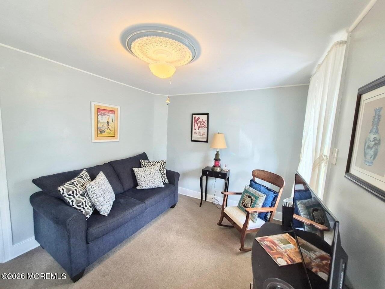 35 Olin St #1-2 - Photo 4 of 20