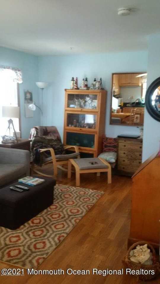 28 Ocean Ave #3 - Photo 5 of 10
