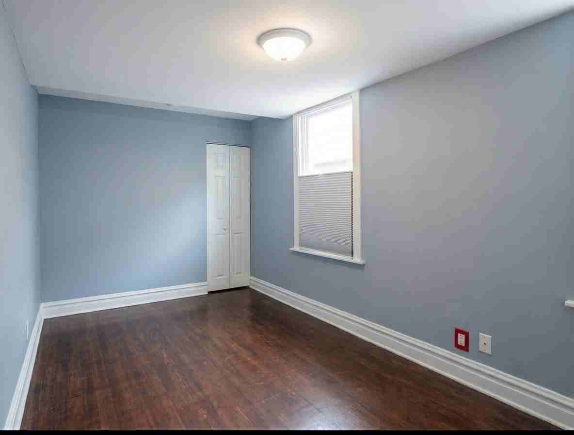 1918 N Lawndale Ave #2 - Photo 6 of 11