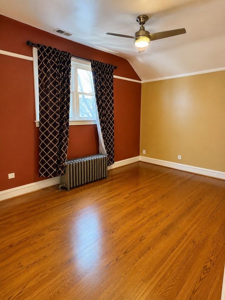 2546 N Major Ave - Photo 2 of 26