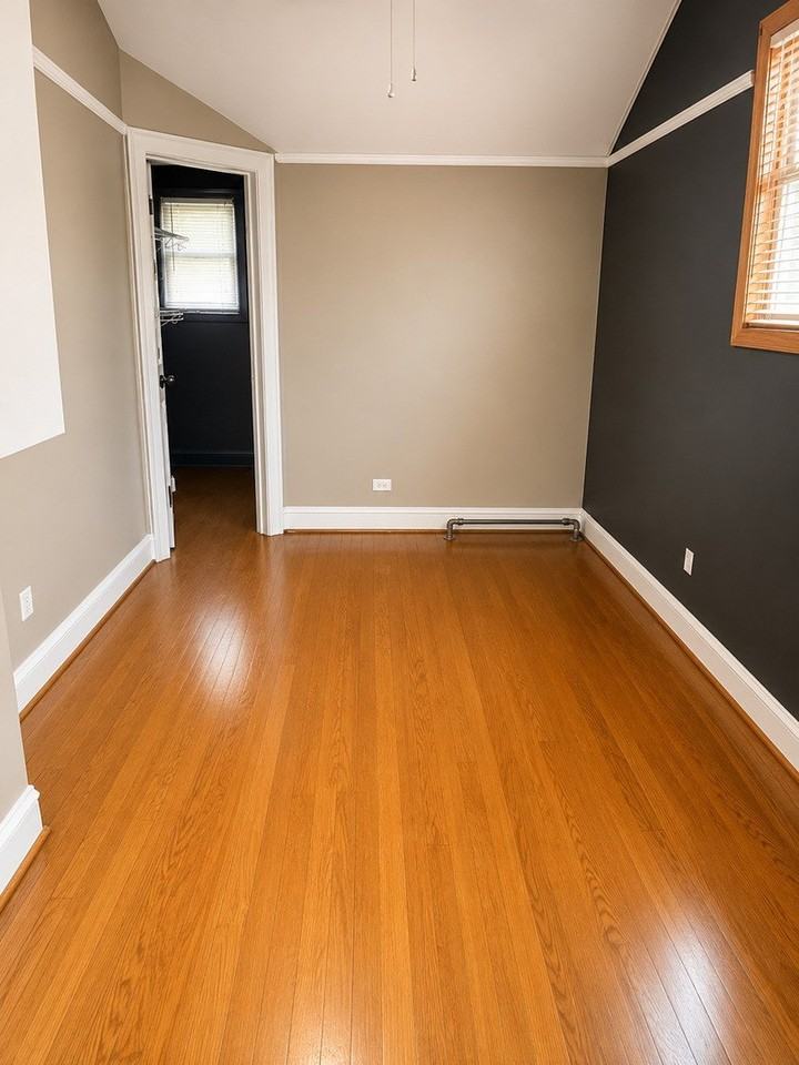 2546 N Major Ave - Photo 7 of 26