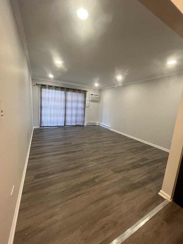 860 E Old Willow Rd #139 - Photo 5 of 10