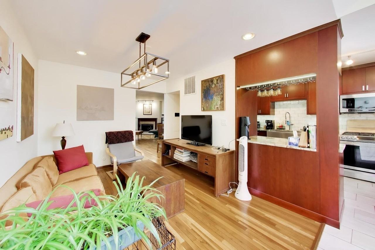 5400 S Hyde Park Blvd #B12 - Photo 6 of 20