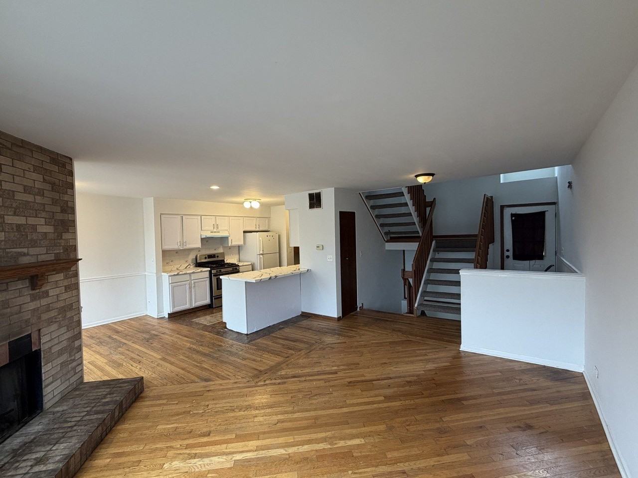 1887 N Nicole Ln - Photo 2 of 15