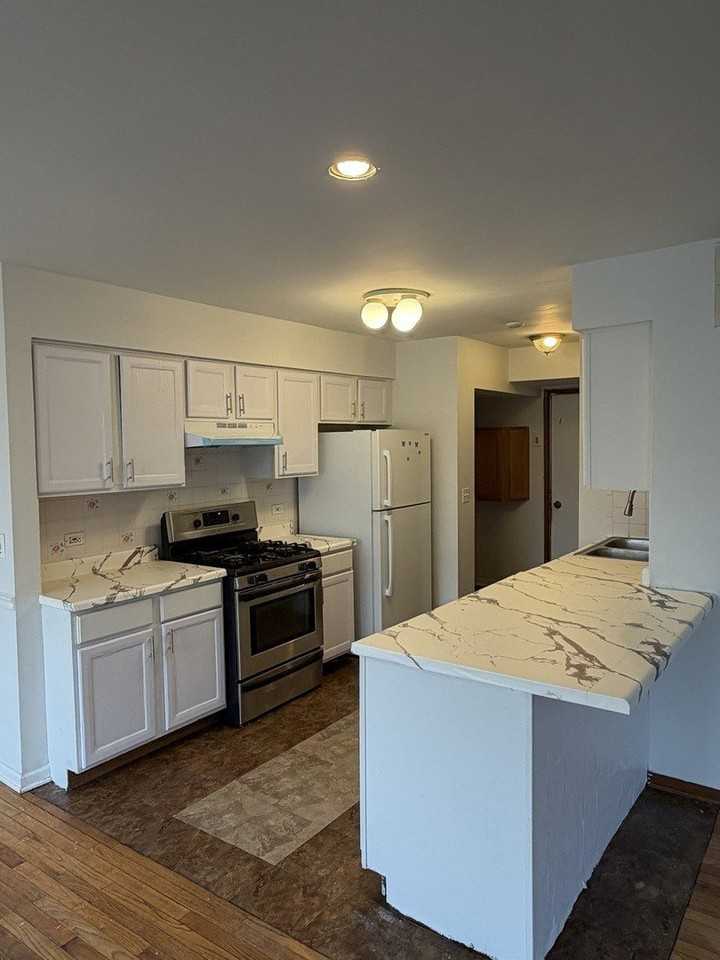 1887 N Nicole Ln - Photo 3 of 15
