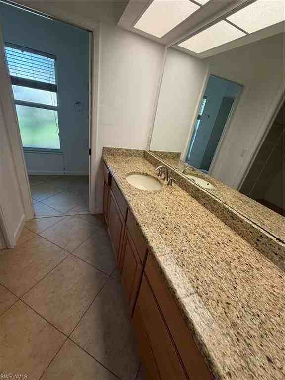 202 Pinehurst Cir - Photo 3 of 12