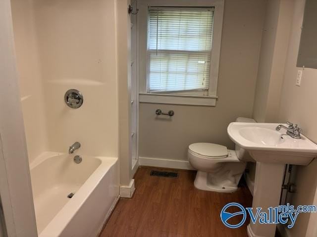 1116 Mckinley Ave Ne - Photo 3 of 3