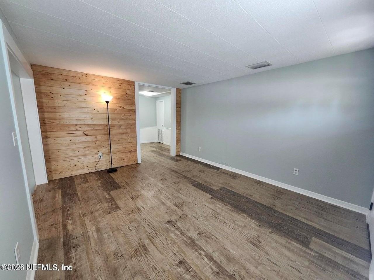 126 Phoenetia Dr - Photo 3 of 23