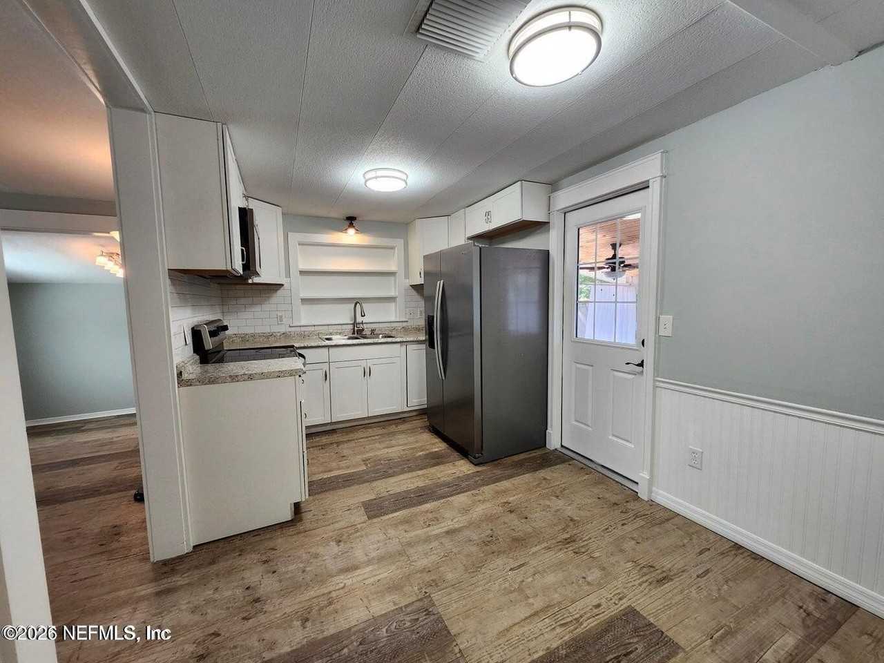 126 Phoenetia Dr - Photo 6 of 23