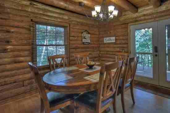 142 Malory Cir - Photo 7 of 26
