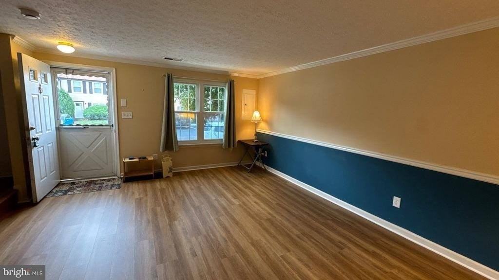 6441 Grafton Garth Ct - Photo 3 of 19