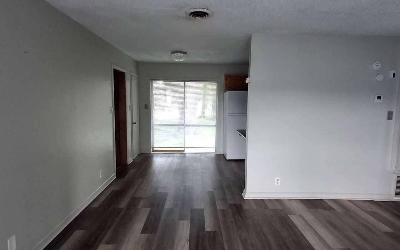 638 Ne Bailey St - Photo 2 of 22